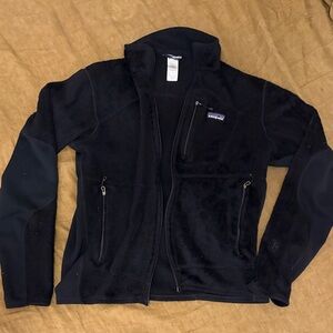Black Fleece Jacket with Zipper Pockets